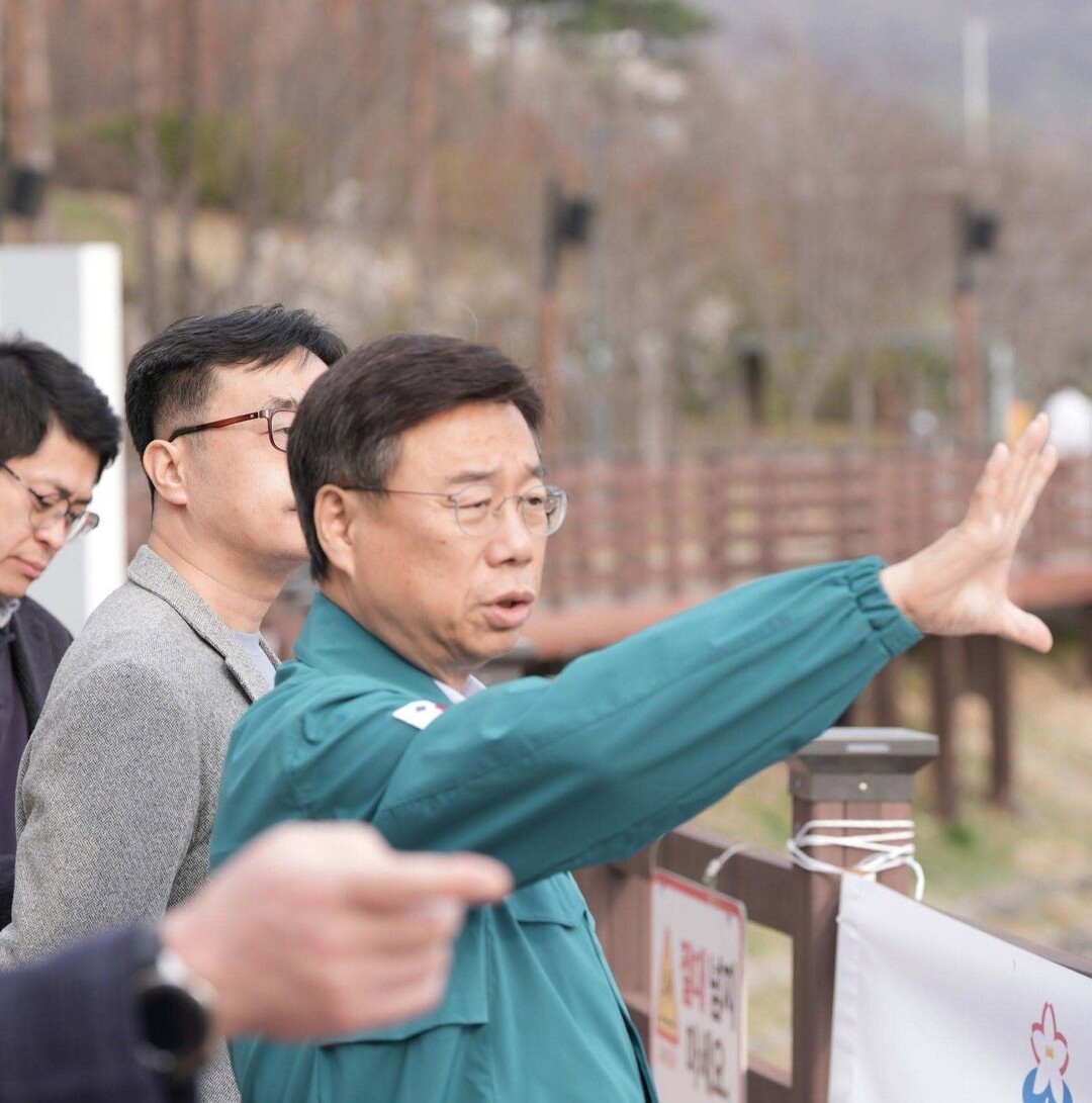 [기획] “경기도 없애는 건 어떨까요?”...신상진 성남시장, ‘道 존립’ 화두 던졌다